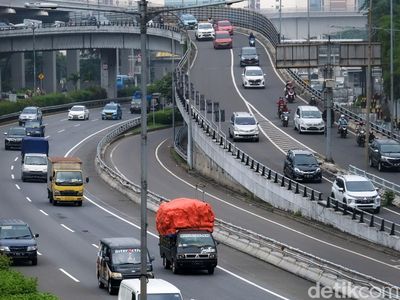 Anies Pamer Tingkat Kemacetan Jakarta Menurun, Begini Lalin Pagi Ini