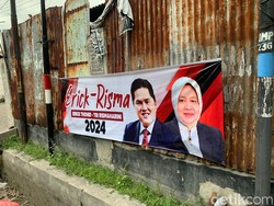 Pengamat Sebut 3 Kemungkinan Ini Buat Baliho Erick-Risma Bertebaran di Surabaya