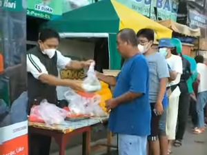 Ada Bubur Ayam Gratis di Depok, Sudah Bagikan 17 Ribu Porsi!