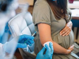 Studi: Vaksin COVID-19 Bantu Lindungi Bumil dan Bayi Baru Lahir Studi: Vaksin COVID-19 Bantu Lindungi Bumil dan Bayi Baru Lahir