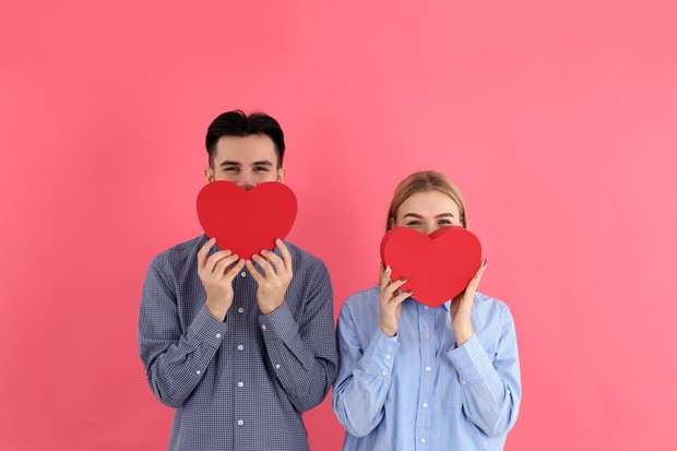 Jarang memberi kabar