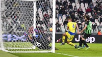 Laga Juventus vs Sassuolo di perempatfinal Coppa Italia digelar di Allianz Stadium, Jumat (11/2/2022) dini hari WIB. Babak pertama berakhir imbang 1-1 usai gol Paulo Dybala dibalas oleh Hamed Junior Traore.