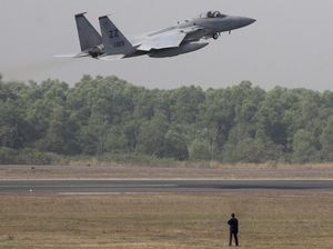 Antara Ledakan Sonik dan Jatuhnya Cessna saat Dikejar Jet Tempur AS