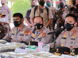 30 Kg Sabu Diamankan di Riau, Kapolda Minta Bandarnya Dikejar!