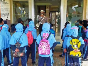 Anak Usia Dini di Banyuwangi Belajar Lalu Lintas Lewat Polisi Sahabat Anak