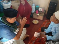 Jumat Berkah, Wagub Uu Salurkan Bantuan untuk Tolib