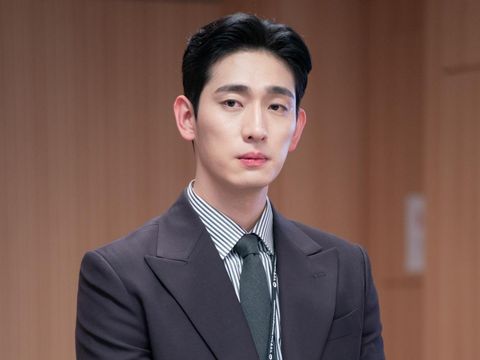 Yoon Park dalam drama Korea Forecasting Love and Weather (2022) Yoon Park dalam drama Korea Forecasting Love and Weather (2022)