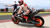 Aksi Pebalap Jajal Sirkuit Mandalika di Hari Kedua Tes MotoGP