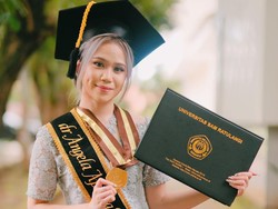 Gadis Manado Jadi Dokter di Usia 20 di Tahun Sering Akselerasi Naik Kelas