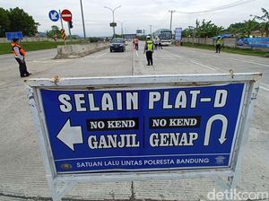 Gage, Kendaraan Bernopol Ganjil Diputarbalik di Gerbang Tol Soroja
