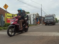 Viral 45 Polisi Tidur di Sepanjang 2 Km, Nggak Boleh Sembarang Bikin Lo!
