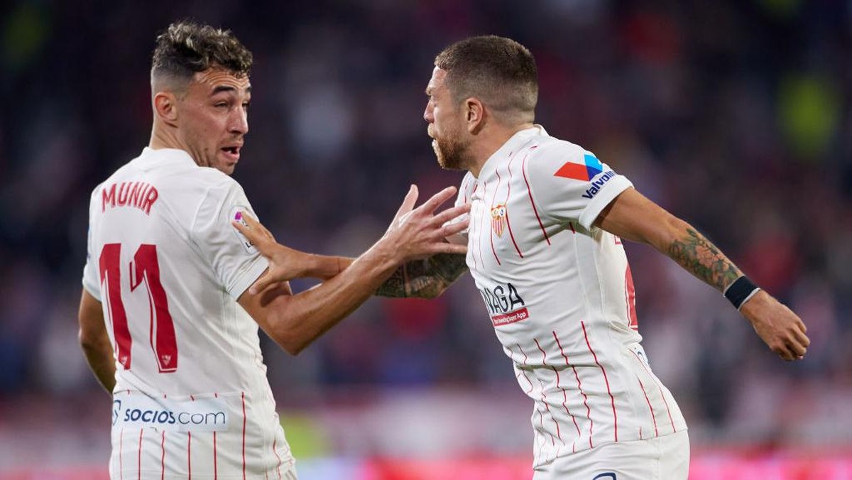 Sevilla tak akan menyerah mengejar Real Madrid di Liga Spanyol. (Foto: Getty Images/Fran Santiago)