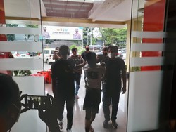 Jejak Fiky Tewas Ditusuk Pembunuh Bayaran hingga Wanita Dalang Ditangkap