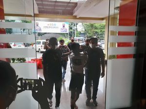 Polisi Ungkap Motif Eksekutor Mau Disuruh Bunuh Pria di TPU Kober Jaksel Polisi Ungkap Motif Eksekutor Mau Disuruh Bunuh Pria di TPU Kober Jaksel