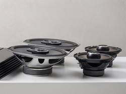 Jedag-Jedug atau Lagu Galau? Ini Jenis Musik yang Disarankan saat Berkendara