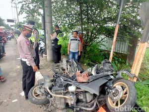 Nekat Terobos Palang Pintu Tertutup, Biker di Sidoarjo Tewas Disambar KA