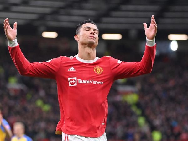 6 Pemain MU yang Cabut Musim Panas Nanti, Ronaldo Ikut?