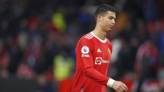 Manchester Uniteds Cristiano Ronaldo leaves the field after the English Premier League soccer match between Manchester United and Southampton at Old Trafford stadium in Manchester, England, Saturday, Feb. 12, 2022. (AP Photo/Jon Super)
