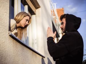 Dry Begging, Kebiasaan Ngode yang Bisa Jadi Manipulatif dalam Hubungan