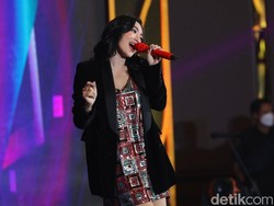 Saat Wika Salim Meriahkan Launching detikjatim