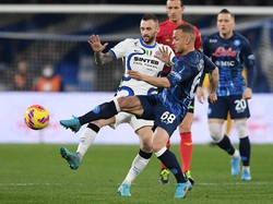 Sengit! Napoli Vs Inter Tuntas 1-1