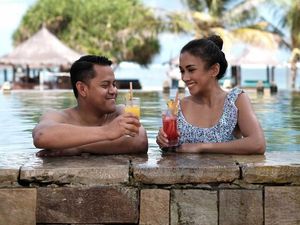 Melanie Putria dan Aldico Sapardan Pasangan Pencinta Makanan Sehat