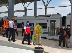 Warga Garut Bisa Naik Kereta Gratis Besok, Ini Jadwalnya Warga Garut Bisa Naik Kereta Gratis Besok, Ini Jadwalnya