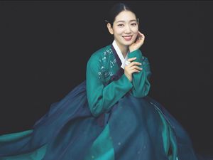 Kondisi Park Shin Hye Usai Lahirkan Anak Pertama Kondisi Park Shin Hye Usai Lahirkan Anak Pertama