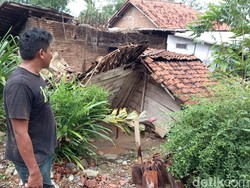 Tanah Bergerak di Tegal, 97 Rumah Rusak-Warga Mengungsi