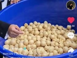 Terima Tantangan Makan Tahu Bulat, Driver Ojol Ini Dapat Rp 1,8 Juta