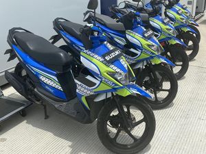Motor Suzuki Livery Spesial Mandalika Dijual Mulai Rp 19 Jutaan Motor Suzuki Livery Spesial Mandalika Dijual Mulai Rp 19 Jutaan