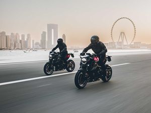 Sentuhan Brabus Bikin KTM 1290 Superduke R Makin Sangar Sentuhan Brabus Bikin KTM 1290 Superduke R Makin Sangar