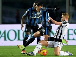 De Ligt Membela Diri Dianggap Handball