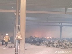 Kebakaran di Bondowoso Ludeskan Gudang Isi Tembakau Rajang Siap Jual