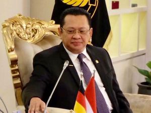 Kelangkaan Minyak Goreng dan Kedelai Jangan Berlarut-larut