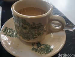 Foto Lotus Kopitiam, Tempat Ngopi Murah di Singkawang