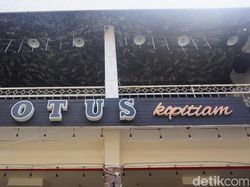Ngopi Pagi di Singkawang, Cobain Lotus Kopitiam yang Murah Meriah