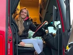 Dulu Ratu Kecantikan, Sekarang Jadi Sopir Truk