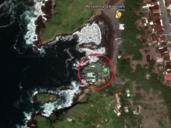 Ini Pantai Payangan, Lokasi Ritual Maut di Jember