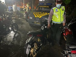 Razia Balap Liar di Kota Kediri, Belasan Motor Knalpot Brong Diamankan