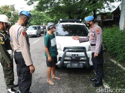 Belasan Kendaraan Pakai Strobo di Ponorogo Terjaring Razia