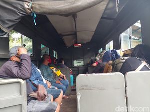 Satpol PP Surabaya Ciduk 21 Pasangan yang Rayakan Valentine di Kamar Hotel