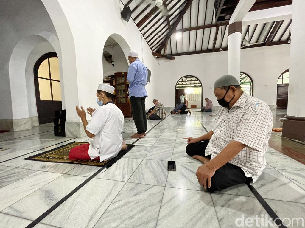 Menelusuri Masjid Jami Al-Makmur, Peninggalan Maestro Lukis Raden Saleh