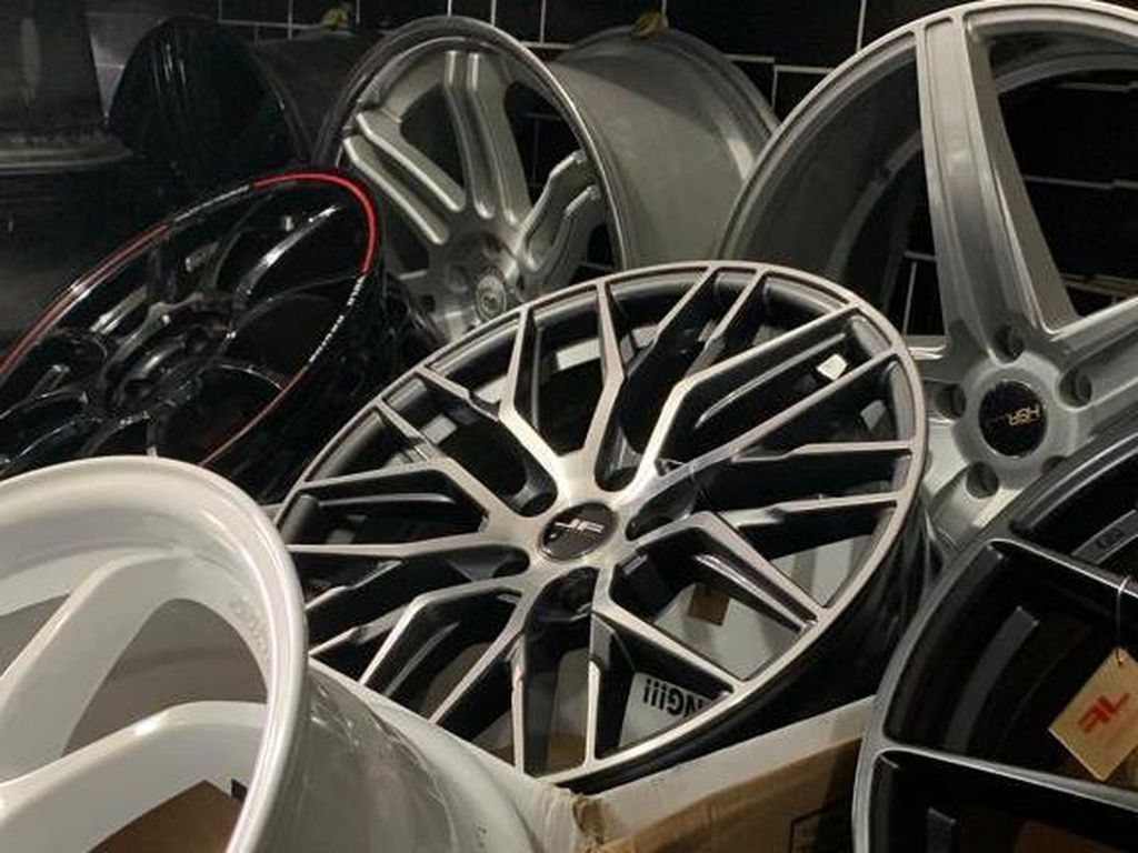 Gak Mudik tapi Mau Modif Velg, Coba Dicat Aja Deh Gak Mudik tapi Mau Modif Velg, Coba Dicat Aja Deh