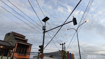 Kabel Menjuntai di Bogor Makan Korban, DPRD Minta Pemkab Buat Aturan Tegas