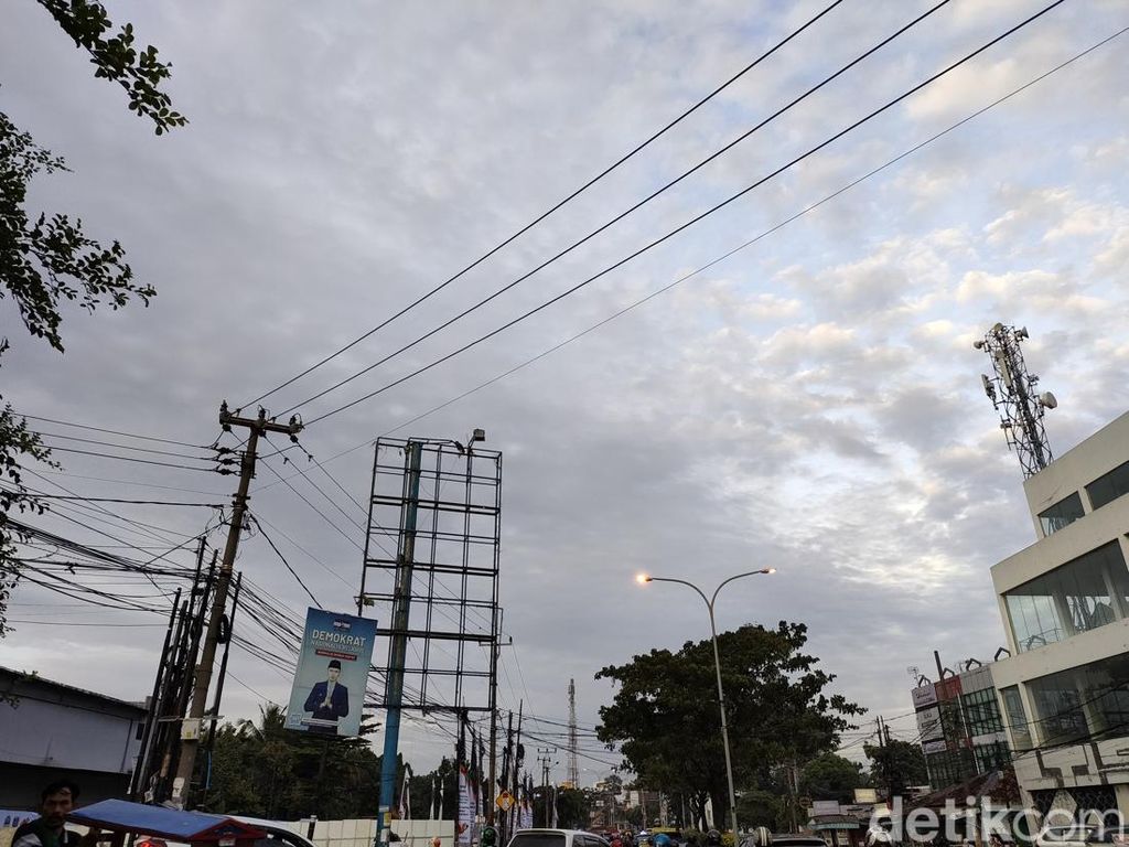 Walkot Depok Minta ke RK Urus Izin Kabel di Sekitar Underpass Dewi Sartika