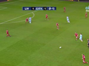 Jelang Inter Vs Liverpool, Kenang Aksi Dzeko Bobol Gawang si Merah