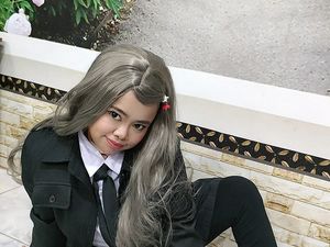 Kekeyi Cosplay Jadi Lisa Blackpink Versi Nganjuk, Dikritik karena Lepas Hijab Kekeyi Cosplay Jadi Lisa Blackpink Versi Nganjuk, Dikritik karena Lepas Hijab