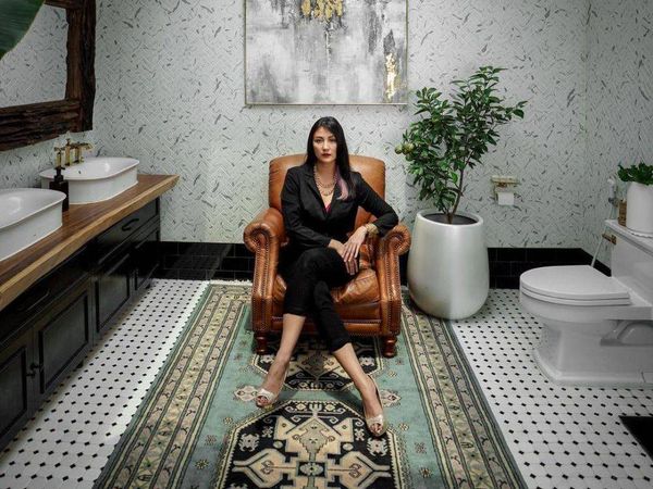 Intip 8 Kamar Mandi Mewah Artis Indonesia, Titi Kamal Pakai Remote untuk WC