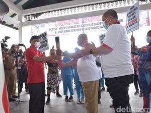 Obor PeSONas Tiba di Boyolali Disambut Reog Gedrug Siswa SLB